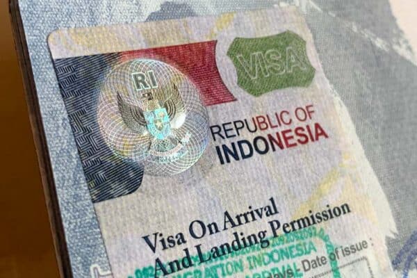 Indonesia Visa on Arrival: A Guide for Travelers – Tropilogy